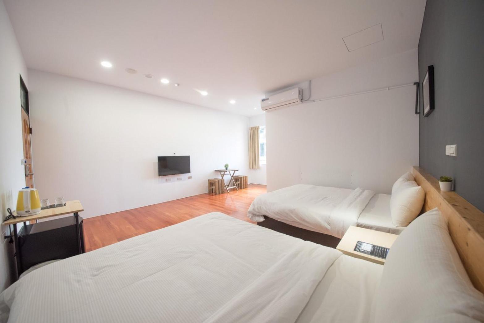 יוצ'י Deer Traveler Hostel מראה חיצוני תמונה