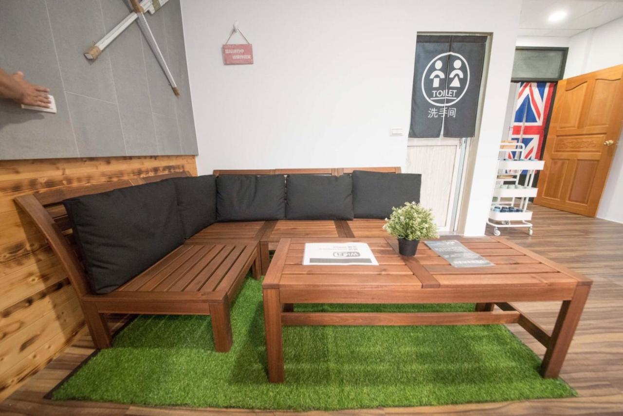 יוצ'י Deer Traveler Hostel מראה חיצוני תמונה